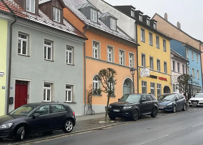 Voh Mitten In Vohenstrauß, Smart-tv, Parkplatz